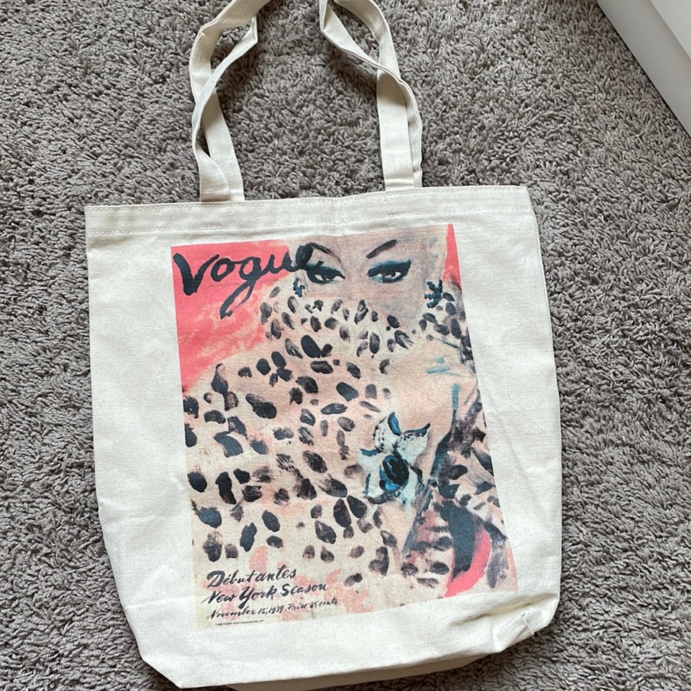 Vogue tote Never used
